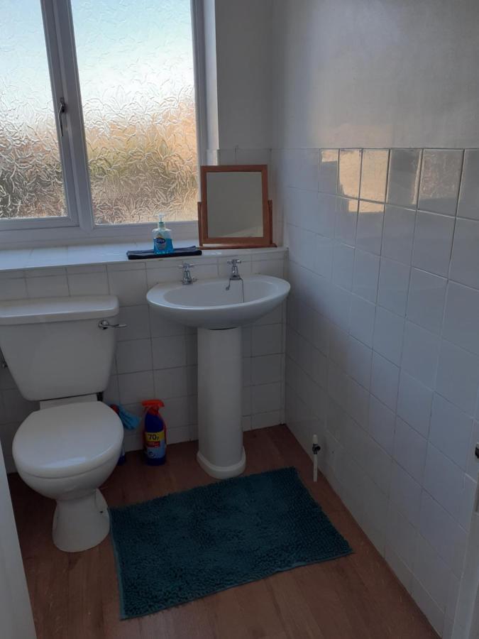 Carters Guesthouse Милтън Кейнс Екстериор снимка