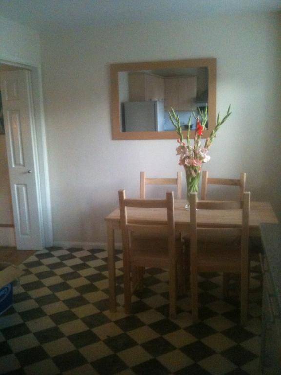 Carters Guesthouse Милтън Кейнс Екстериор снимка